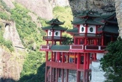 【团队出游咨询】庄上土楼观光、灵通岩爬山登顶一日游